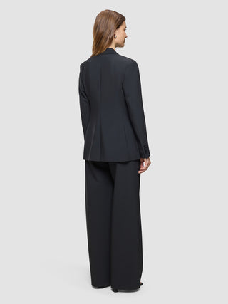 Avira Suit Wide Black