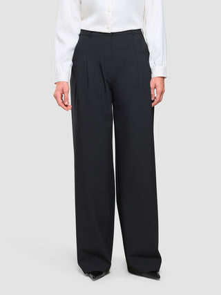 Avira Suit Wide Black