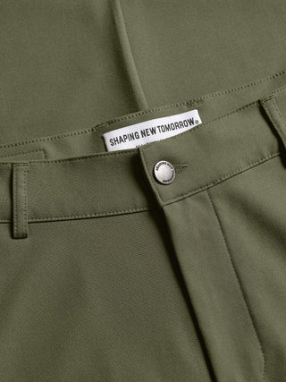 Essential Pants Regular Clover Green