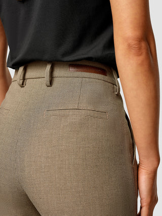 Essential Pants Tapered Latte