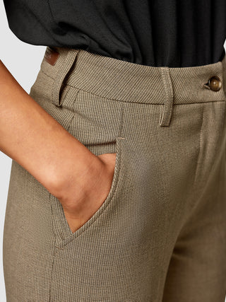 Essential Pants Tapered Latte