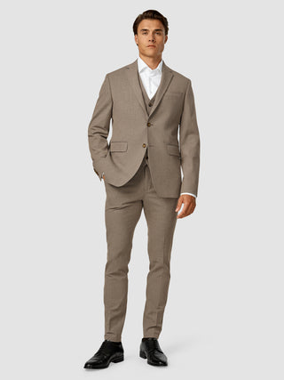 Essential Vest Almond