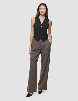 Women Ease Short Vest Black
