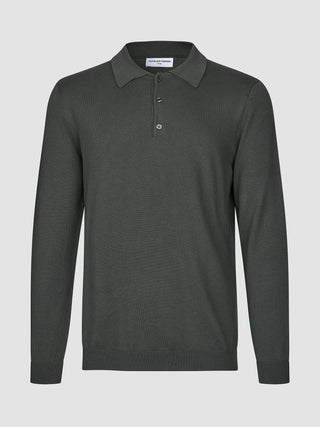 En blød, åndbar Seamless Core Knit langærmet polo i farven Green Night fra Shaping New Tomorrow.