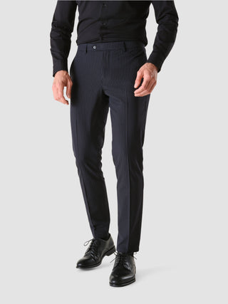 Essential Suit Stanford Stripes