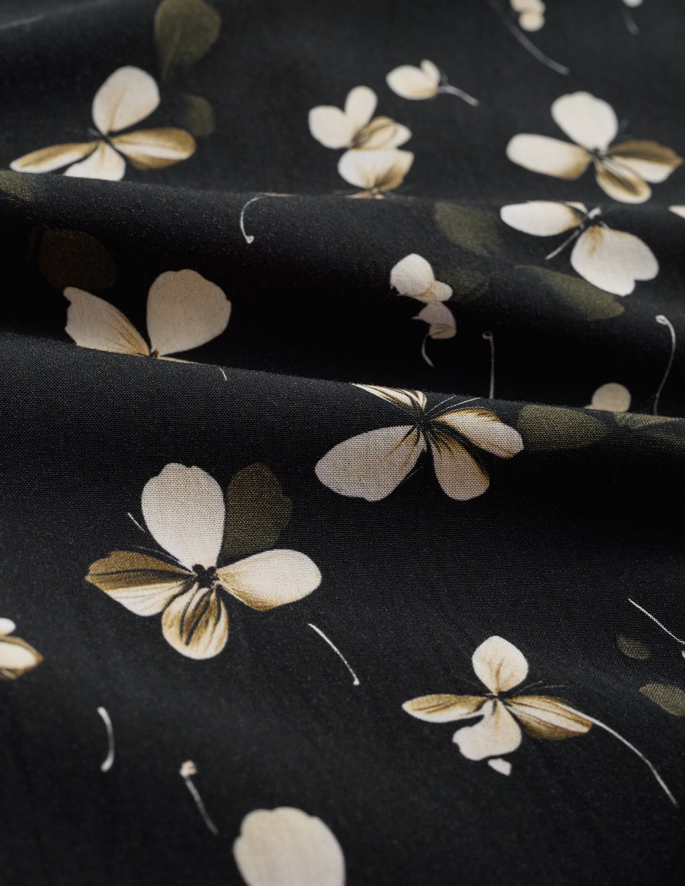 Breeze Bowling Short Sleeve Shirt Black Flowers