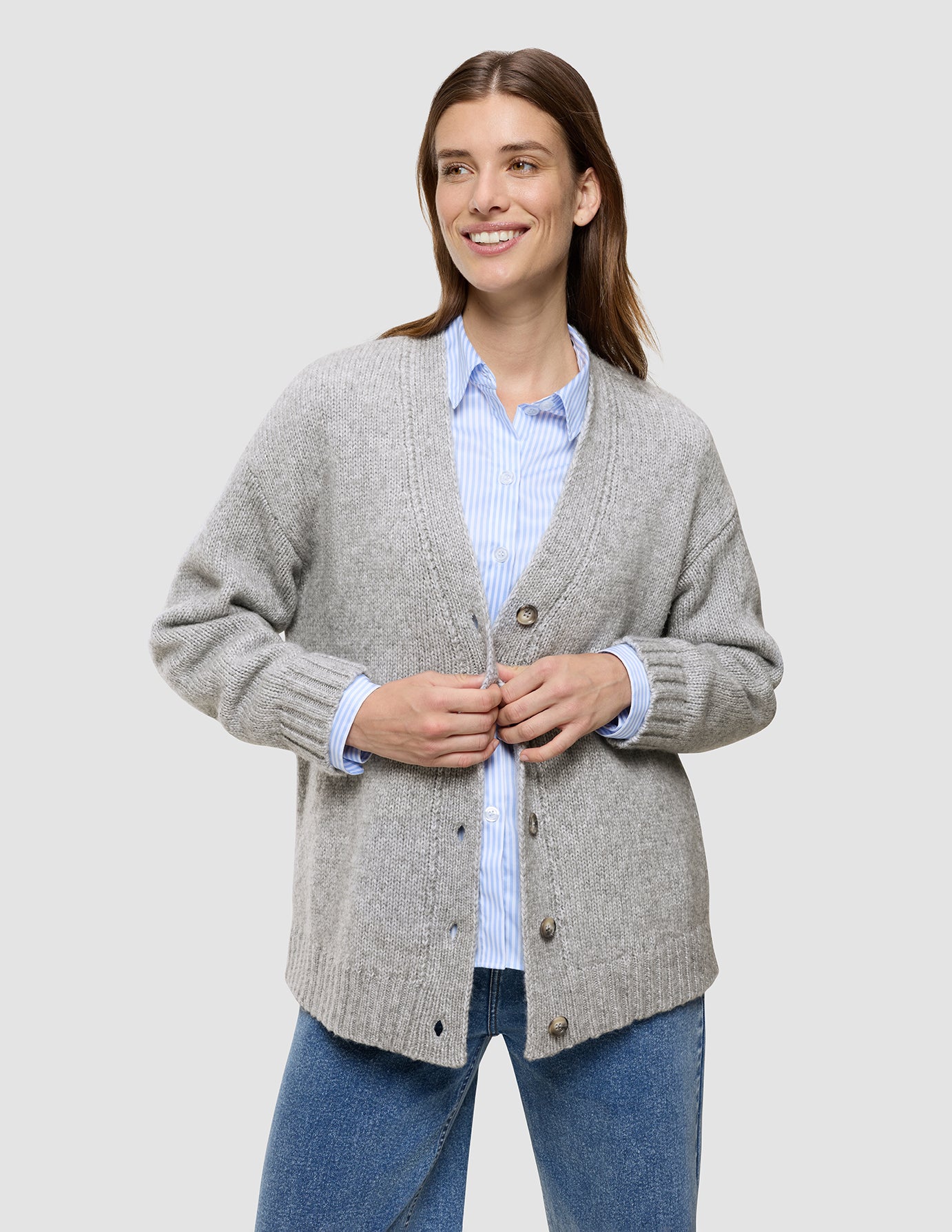 Women's Chunky Soft Wool Knit Cardigan Medium Grey Melange