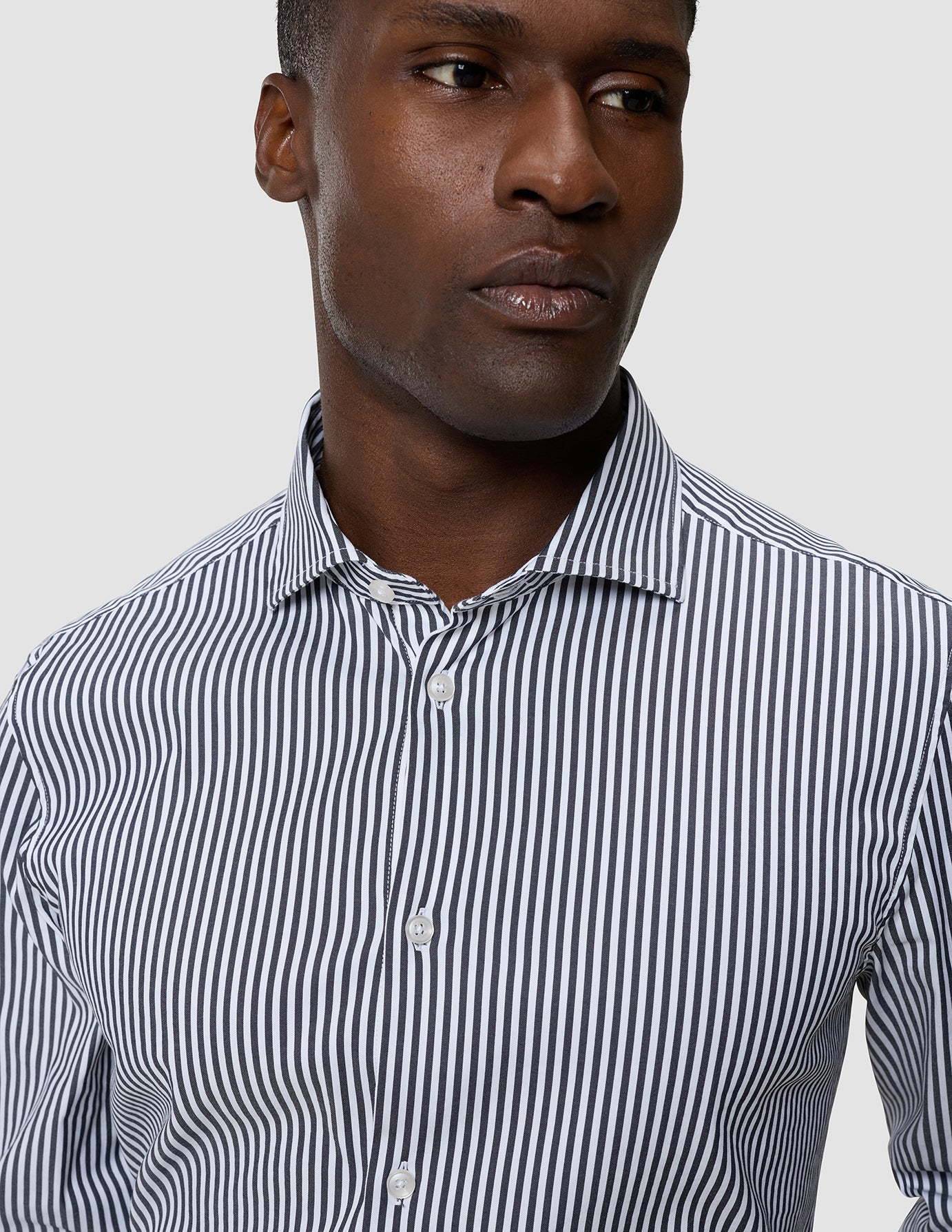 Elevated Shirt Navy Stripe Thin Regular