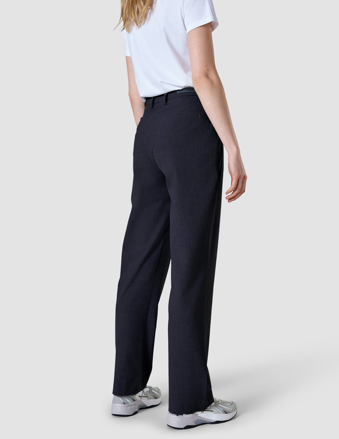 Women Straight Essential Pants Midnight Blue SHAPING NEW TOMORROW