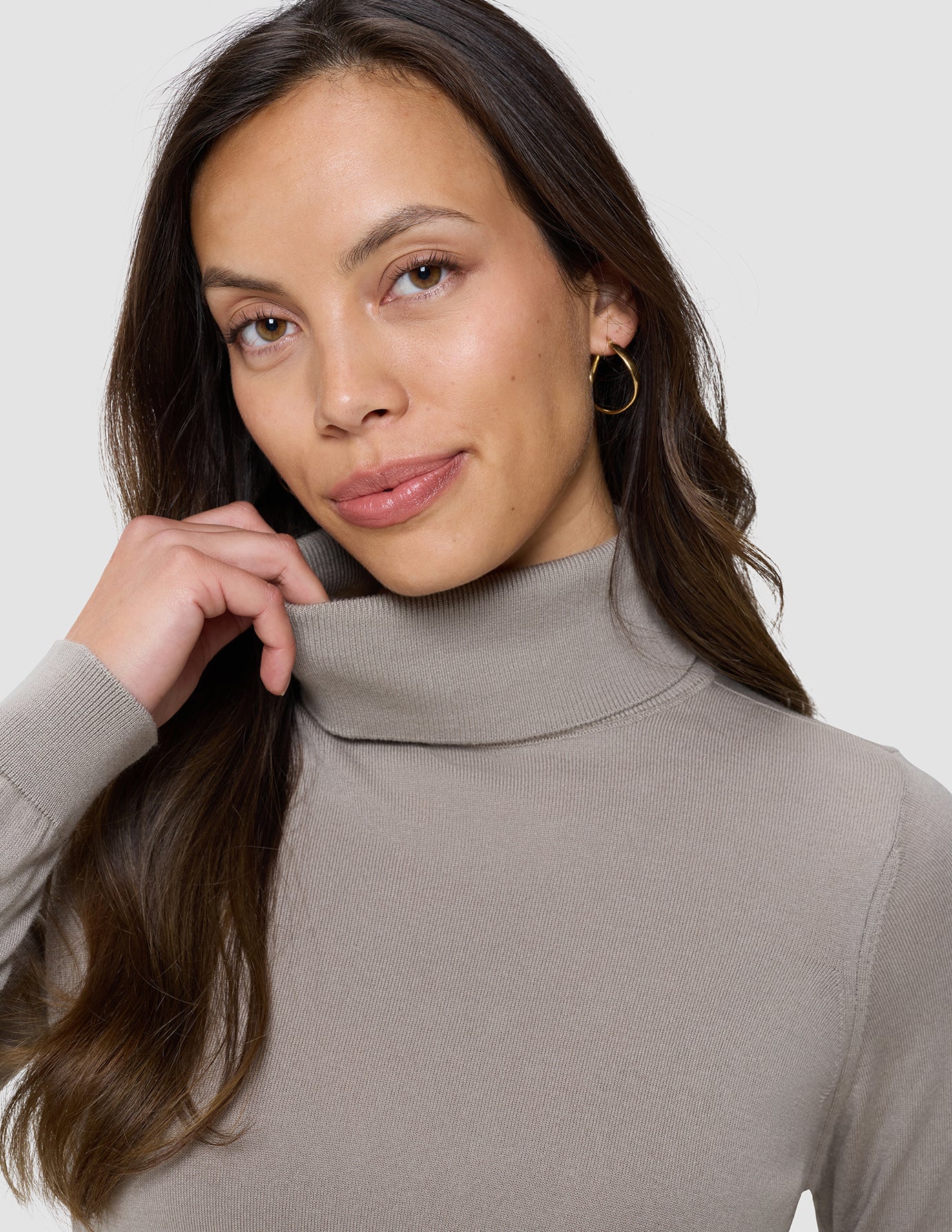 Fine Knit Turtleneck Dark Sand