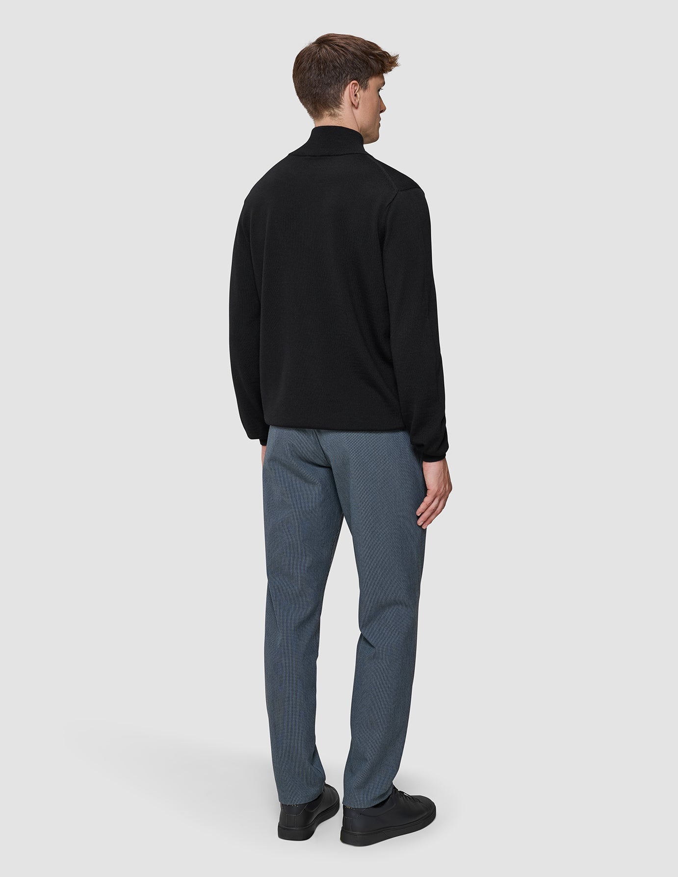 Seamless Premium Merino Knit Half Zip Black