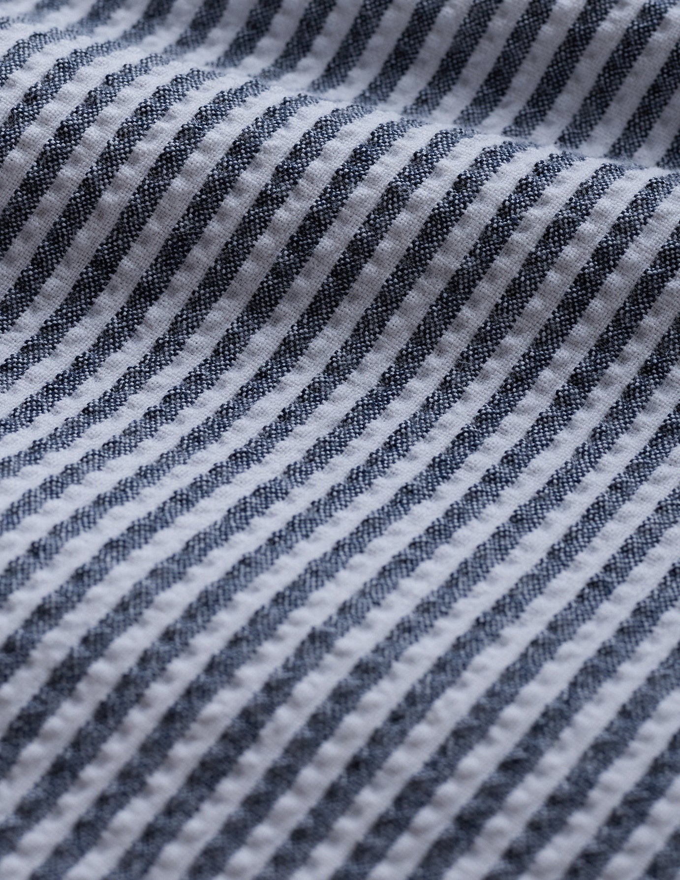 Seersucker Short Sleeve Shirt Navy Stripes