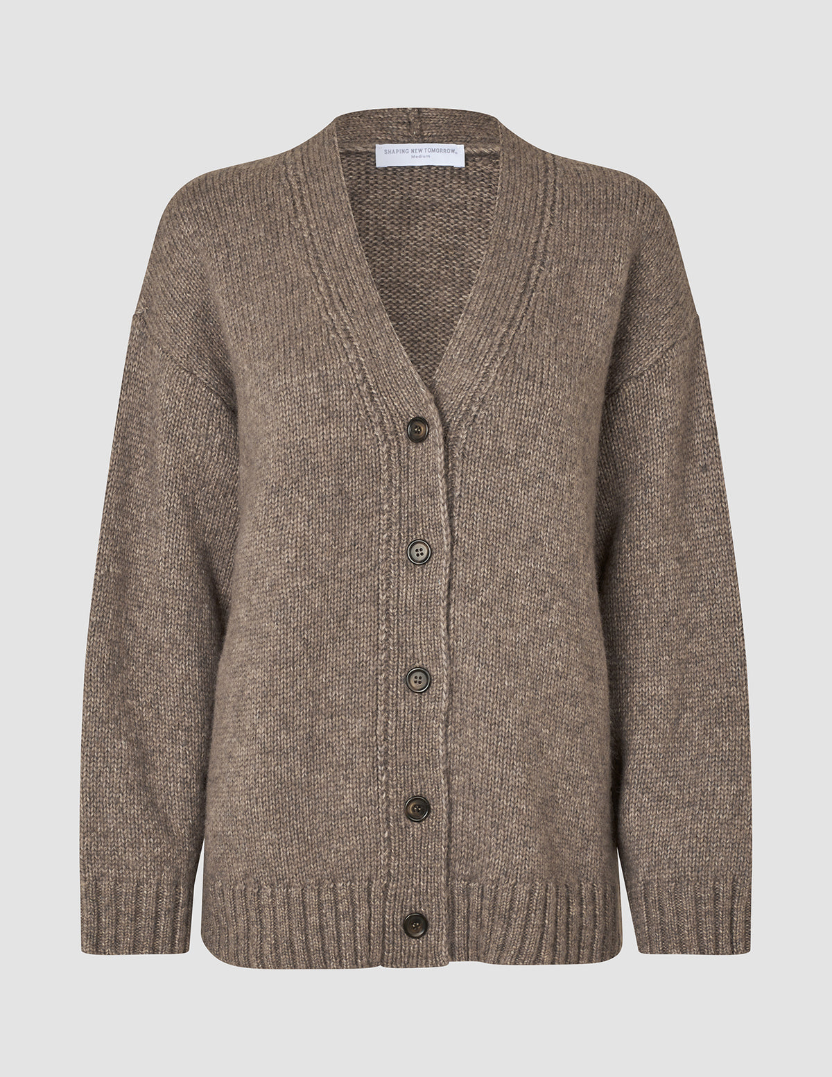 Chunky, blød uldstrikket cardigan til kvinder i taupe-melange: en chunky cardigan i taupe med V-udskæring, knapper og ribkant forneden.