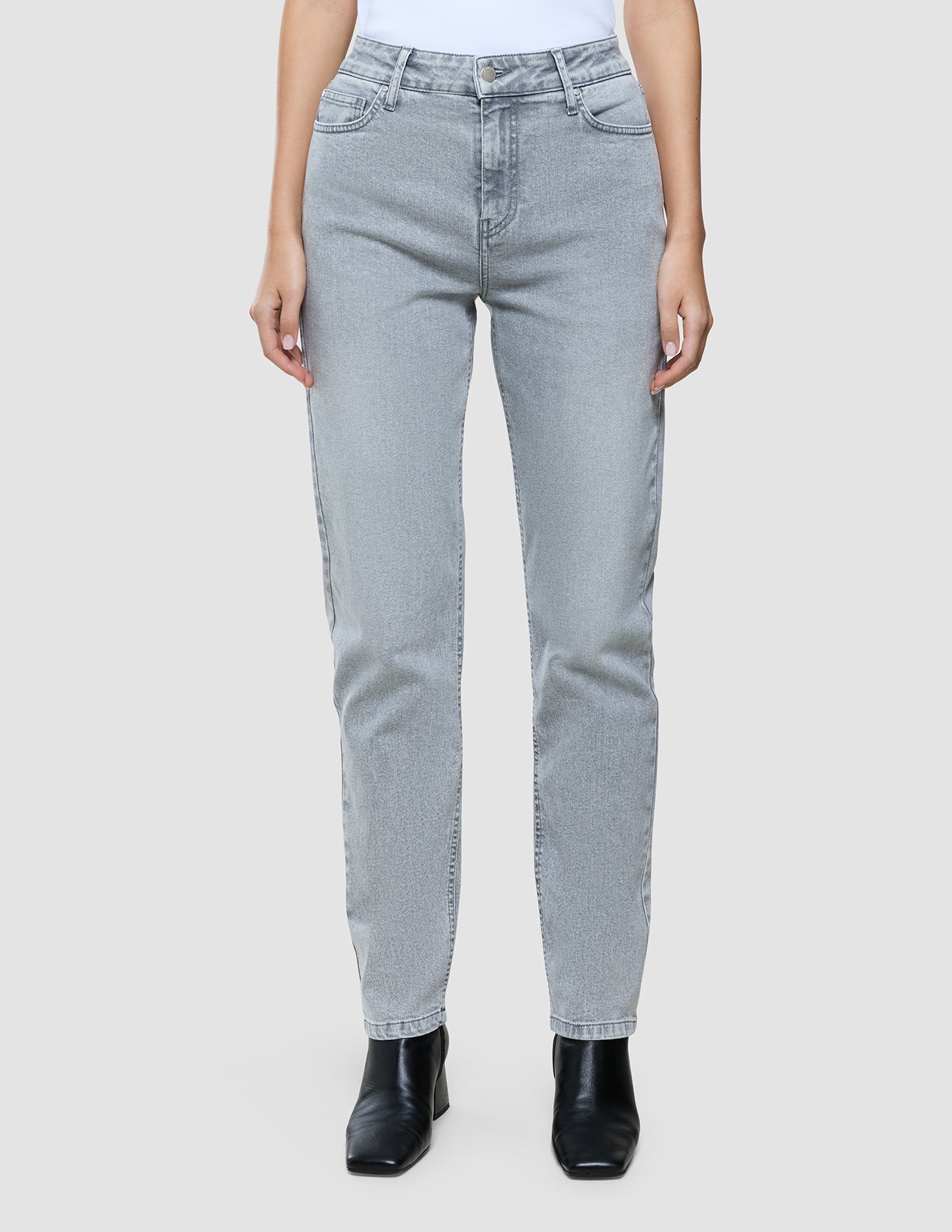 Women's Classic Jeans Tapered Light Grey Washed
