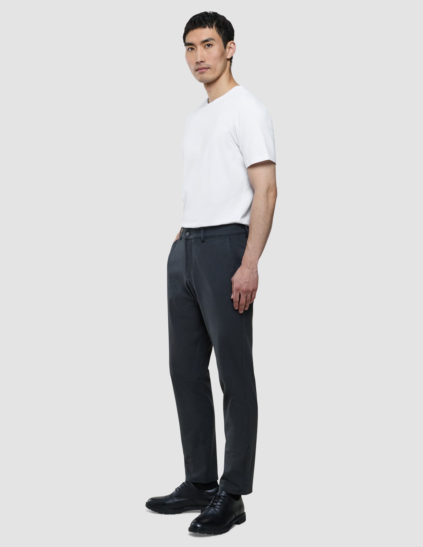 Gen. 2.0 Pants Regular Signature Dark Grey