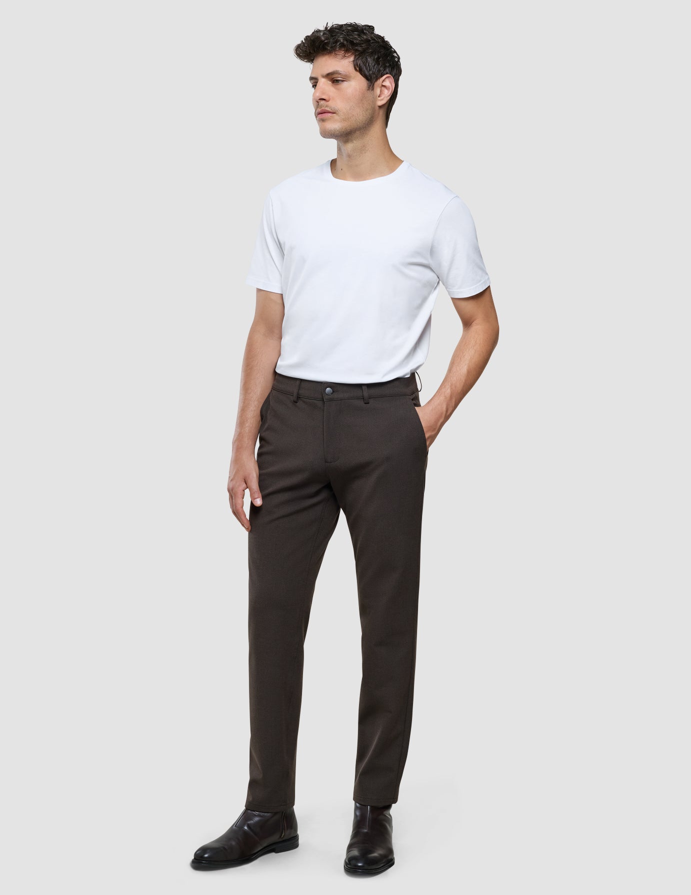 Gen. 2.0 Pants Regular Signature Dark Brown