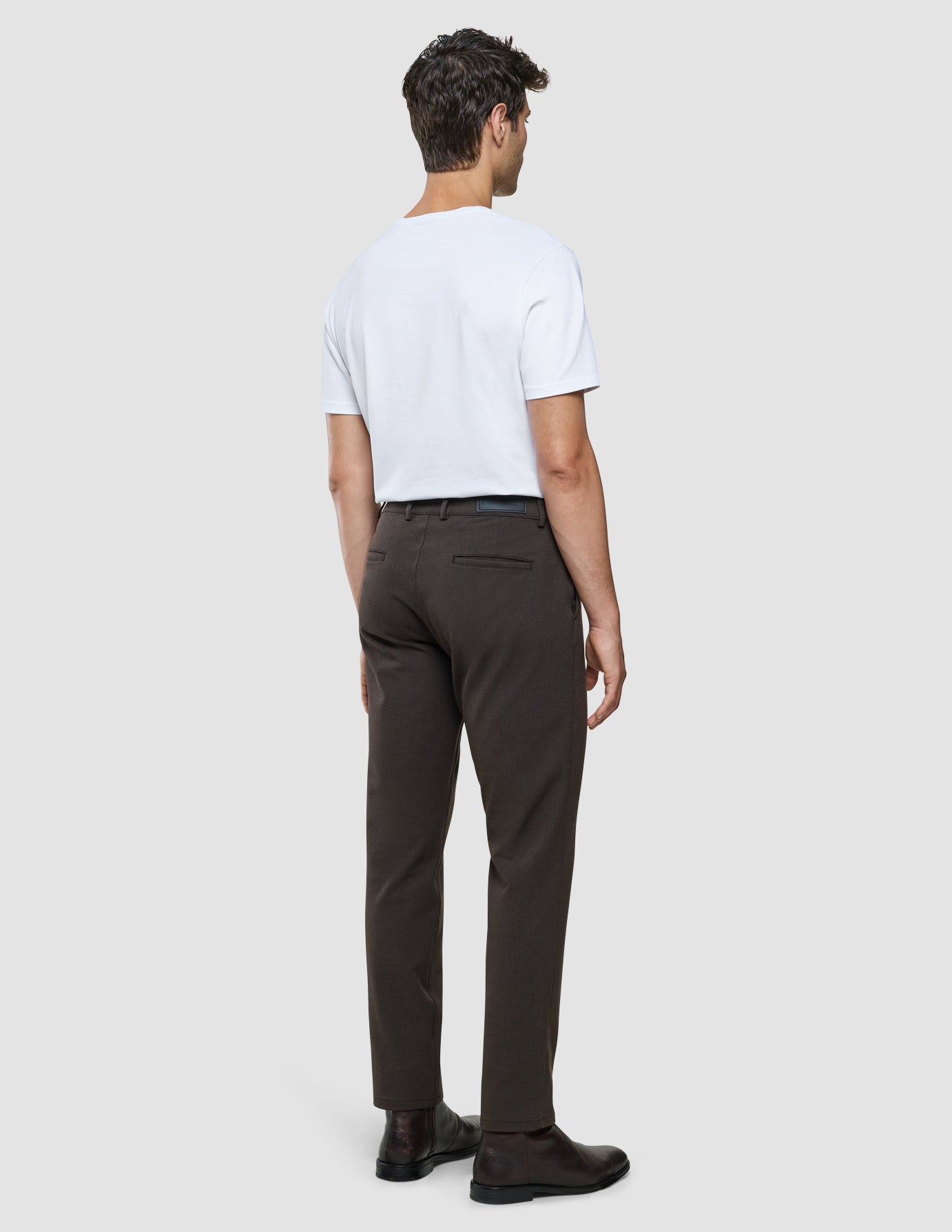 Gen. 2.0 Pants Regular Signature Dark Brown