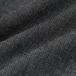 Nærbillede af det grå, 360°-elastiske stof med en struktureret, strikagtig vævning på Motion Suit Pants Slim Pepper Grey.