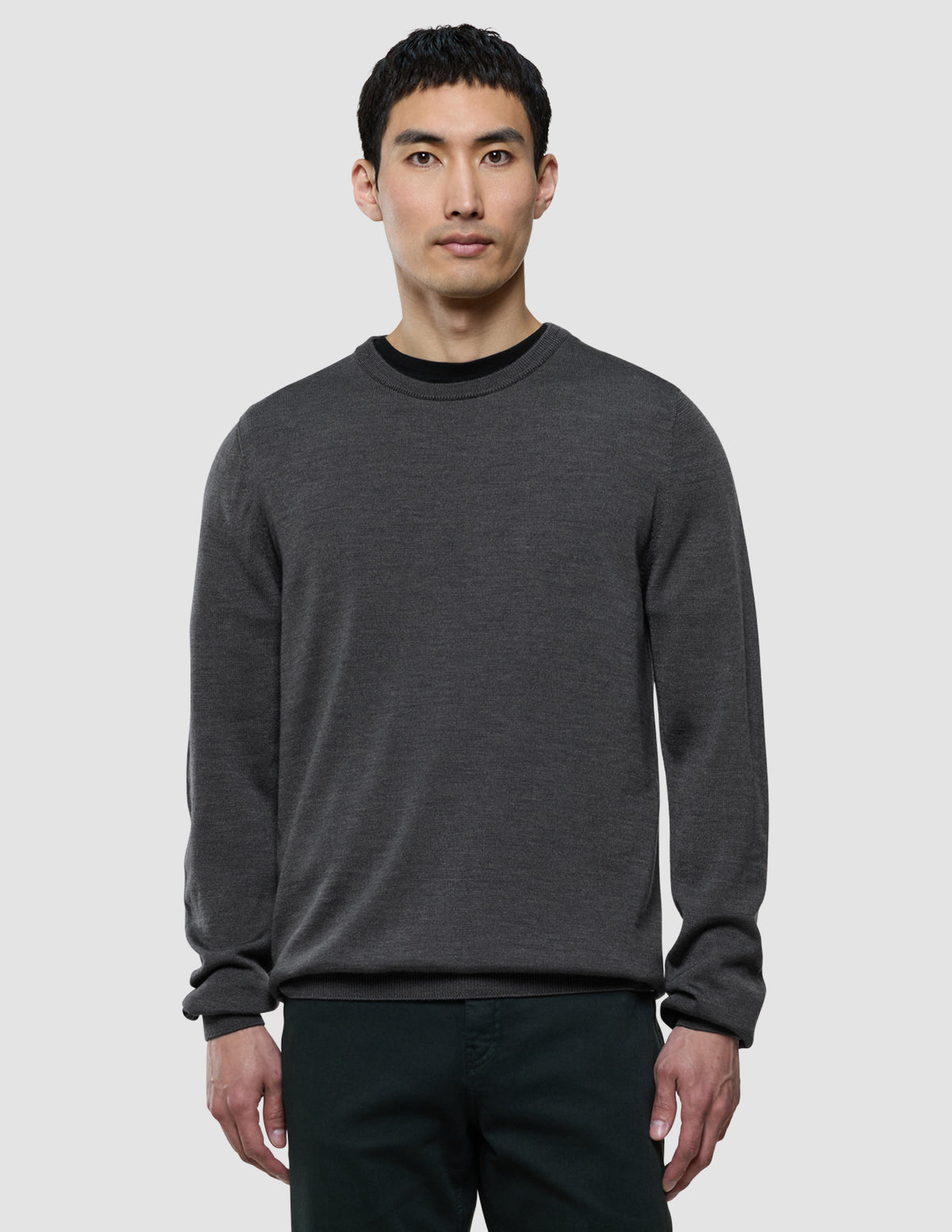 Seamless Premium Merino Knit Crewneck Charcoal Grey