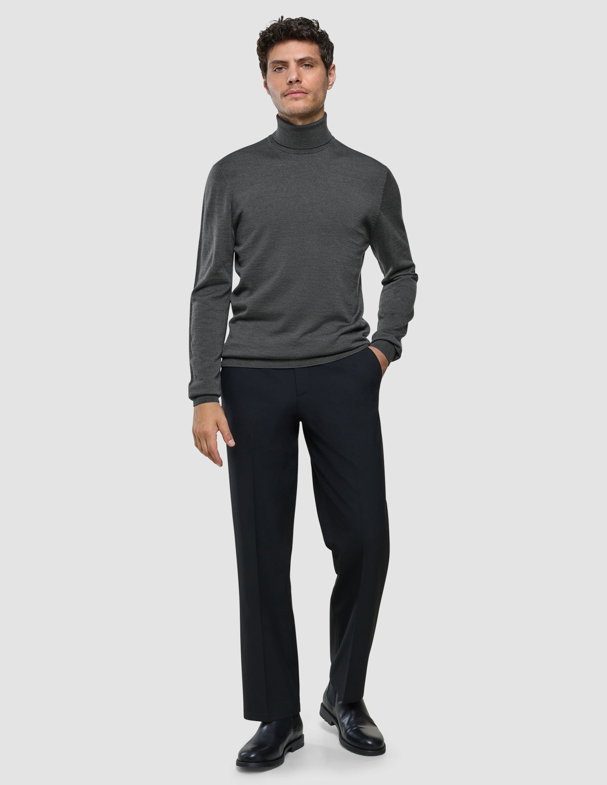 Seamless Premium Merino Knit Turtleneck Charcoal Grey