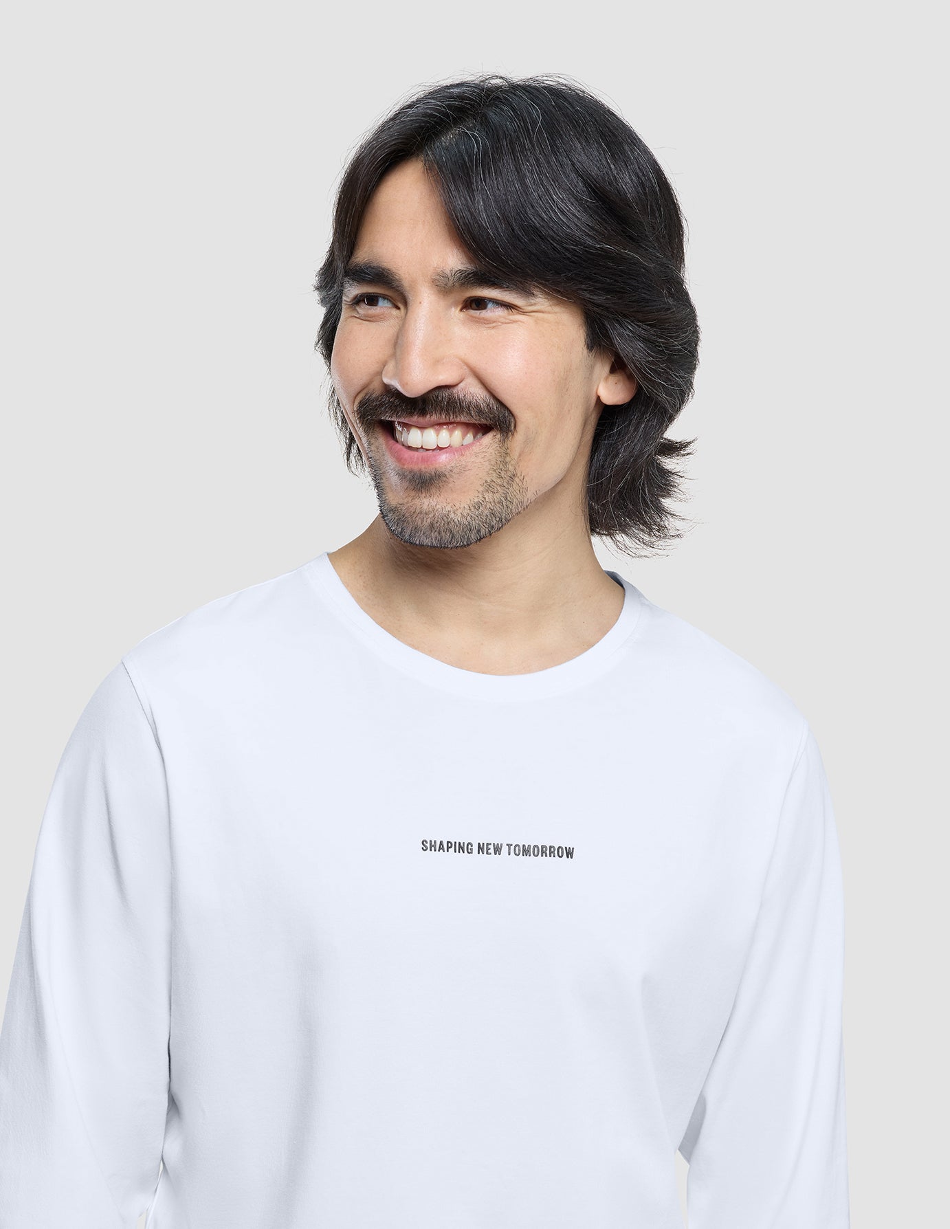 Supima Autograph Long-Sleeved T-Shirt White