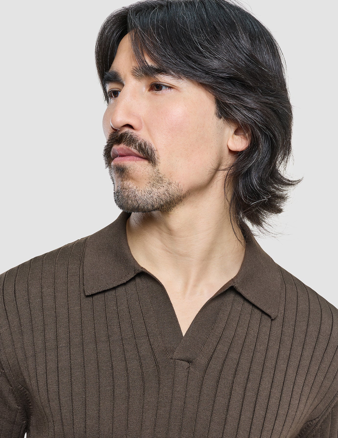 V-Neck Knit Short Sleeve Polo Dark Brown
