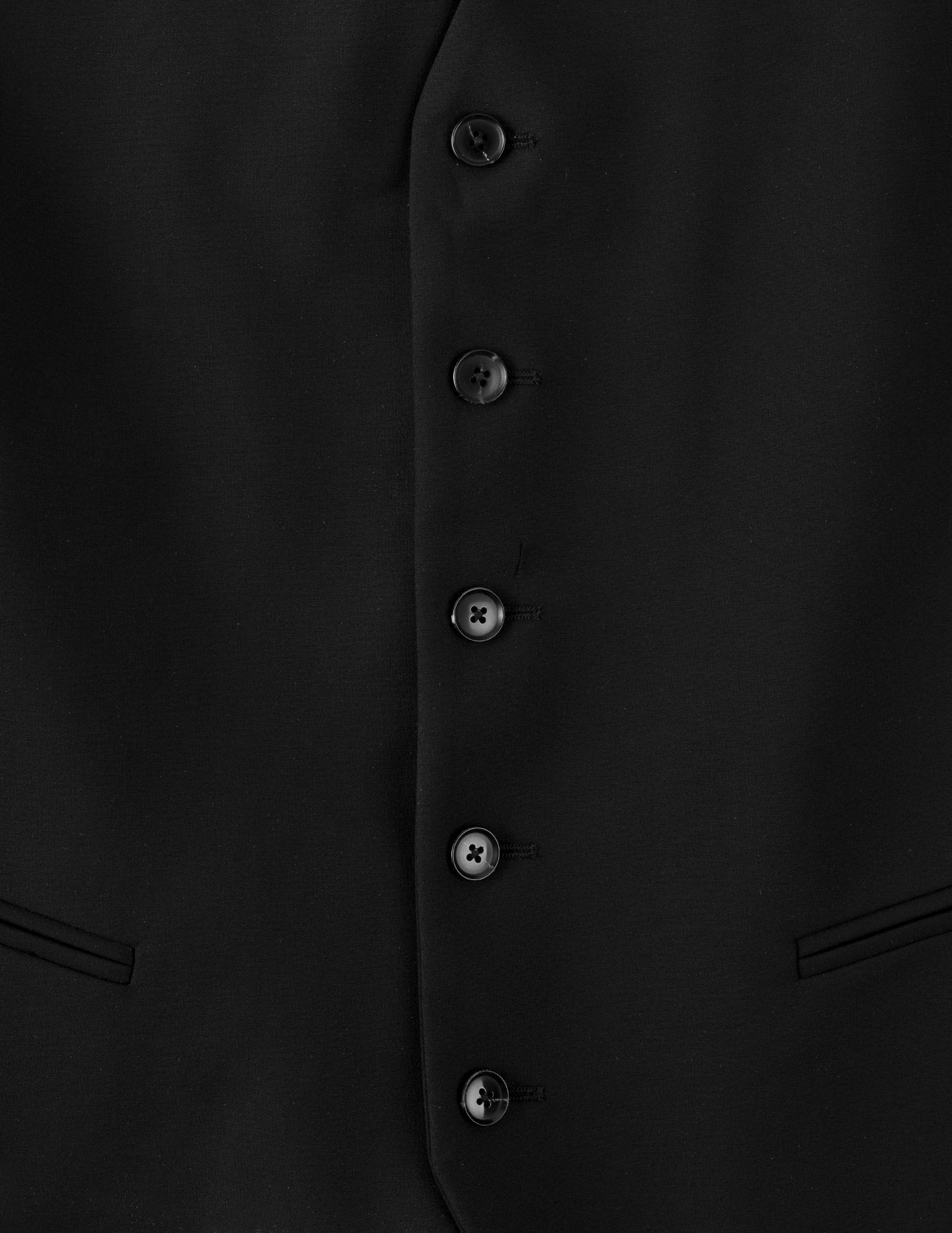 Essential Vest Black