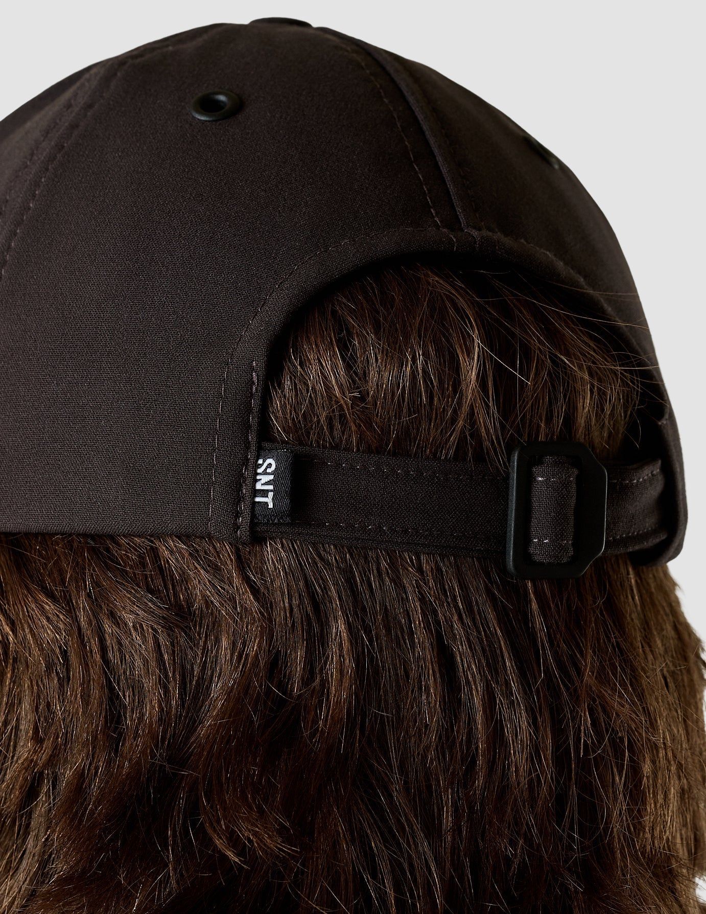 Essential Cap Dark Shadow